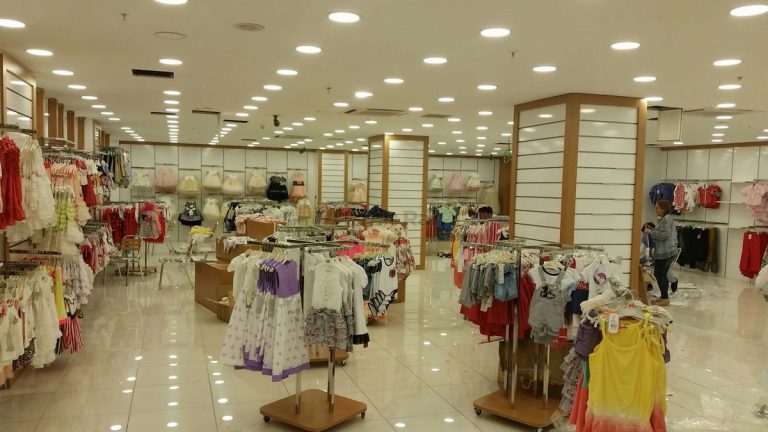 Bebek-ve-Cocuk-Magaza-Raflari-izmir-raf-sistemleri-raf-ve-magaza-tasarim-9