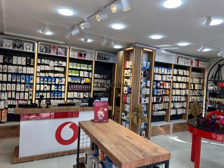 Cep-Telefonu-Magaza-Raflari-izmir-raf-sistemleri-raf-ve-magaza-tasarim-23
